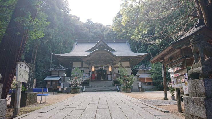 謹賀新年高松八幡宮